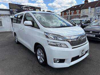 Used Toyota Vellfire 2014 for sale - 79774329: Photo