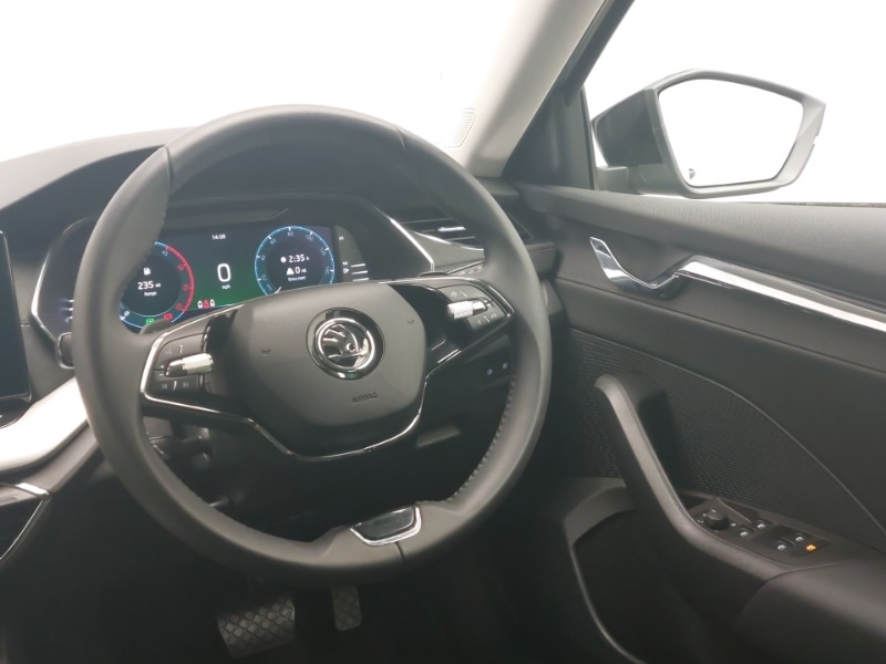 Used Skoda Octavia 2023 for sale - 76354570: Photo 11