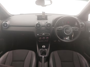 Used Audi A1 2017 for sale - 79336171: Photo