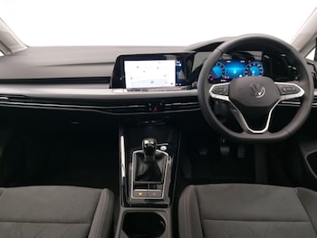 Used Volkswagen Golf 2024 for sale - 76435173: Photo