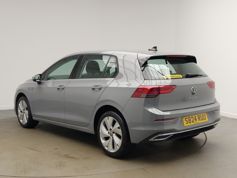 Used Volkswagen Golf 2024 for sale - 76435173: Photo 3