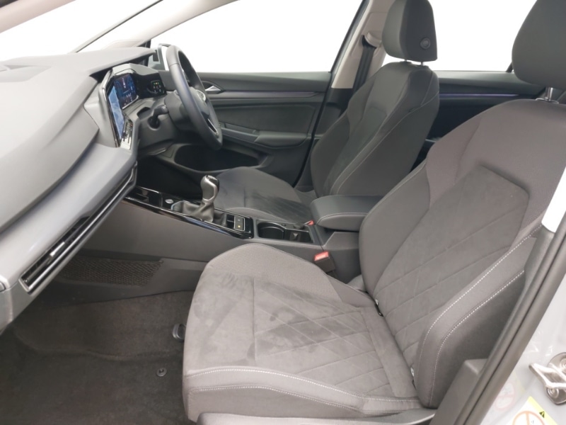 Used Volkswagen Golf 2024 for sale - 76435173: Photo 5