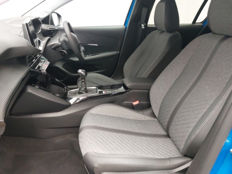 Used Peugeot 208 2024 for sale - 76393077: Photo 5