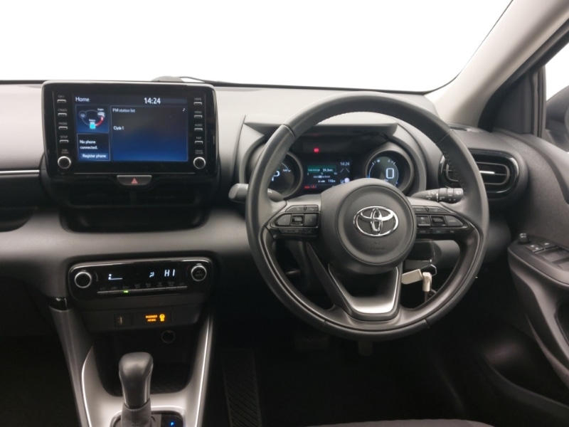 Used Toyota Yaris 2021 for sale - 77776932: Photo 2