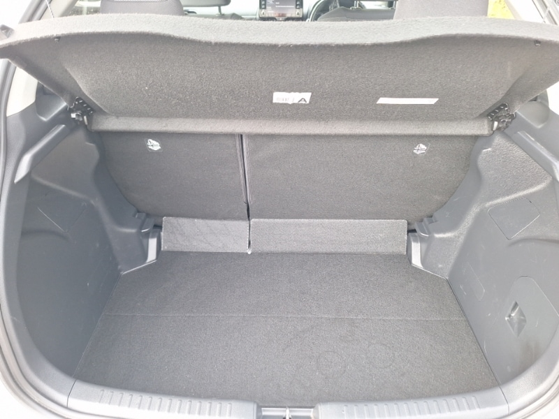 Used Mazda Mazda2 HYBRID 2022 for sale - 77108087: Photo 8