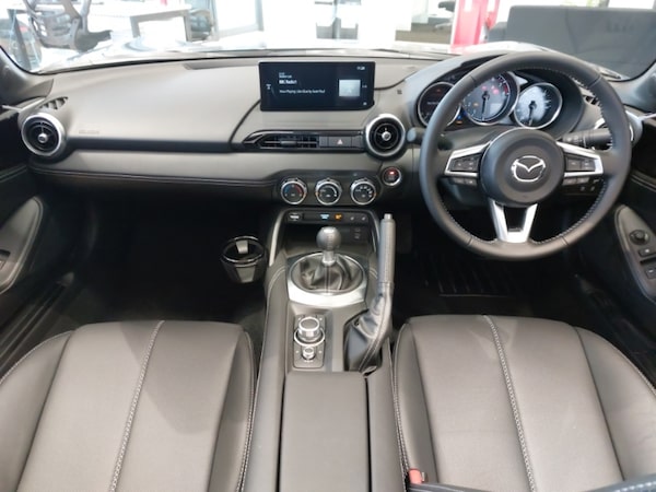 Used Mazda MX-5 2024 for sale - 74400408: Photo 2
