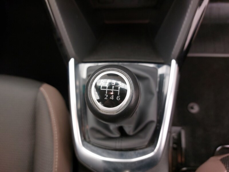 Used Mazda Mazda2 2023 for sale - 77874036: Photo 17