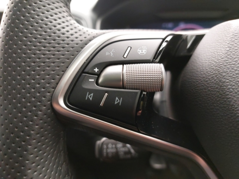 Used Skoda Karoq 2024 for sale - 77134235: Photo 15