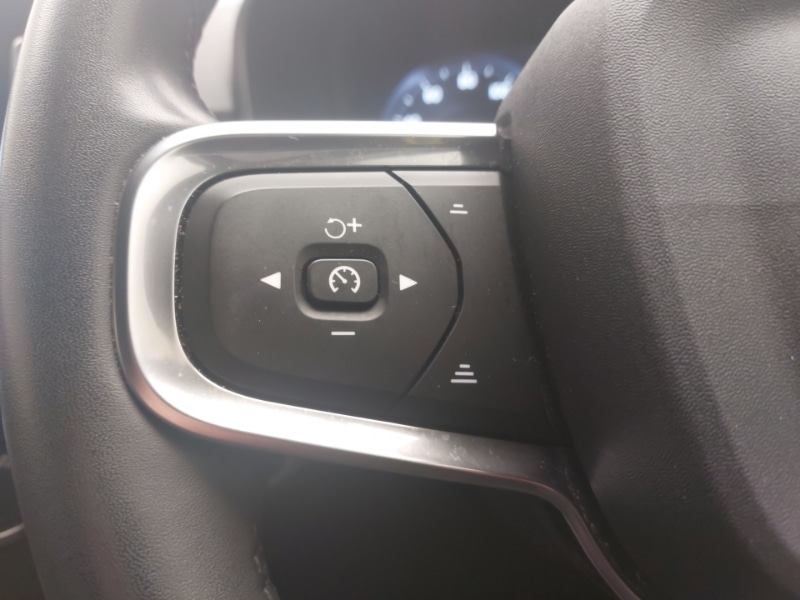 Used Volvo XC40 2021 for sale - 76556512: Photo 13