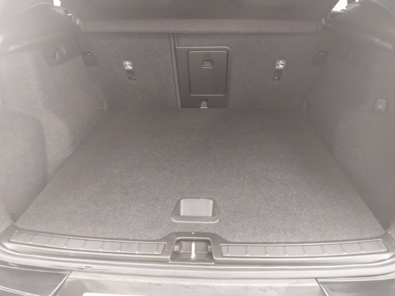 Used Volvo XC40 2021 for sale - 76556512: Photo 8