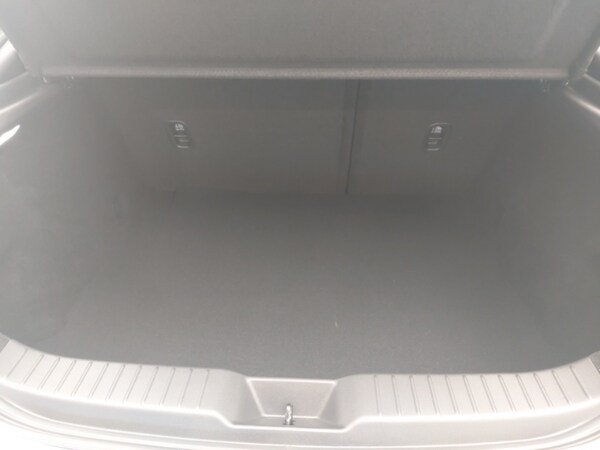 Used Mazda Mazda3 2025 for sale - 76233771: Photo 8