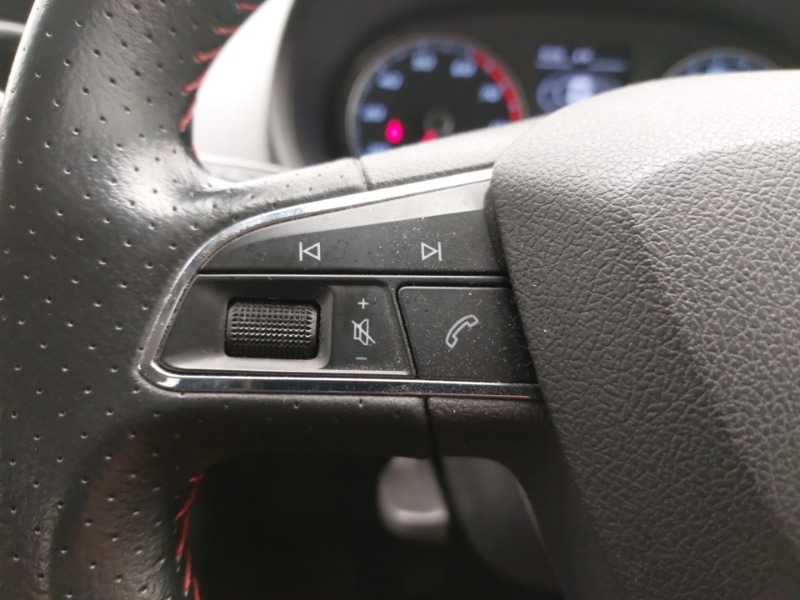 Used SEAT Ibiza 2017 for sale - 76963979: Photo 12