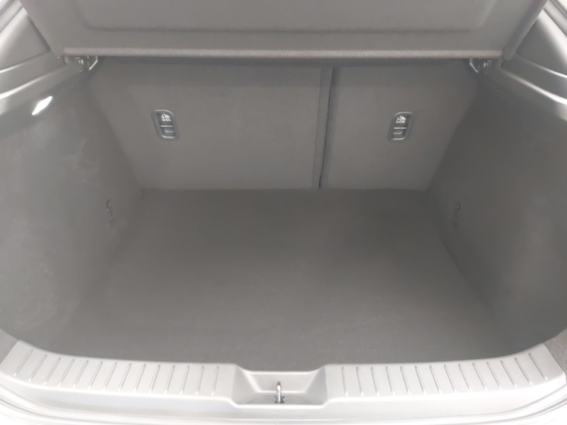 Used Mazda CX-30 2025 for sale - 76628691: Photo 8