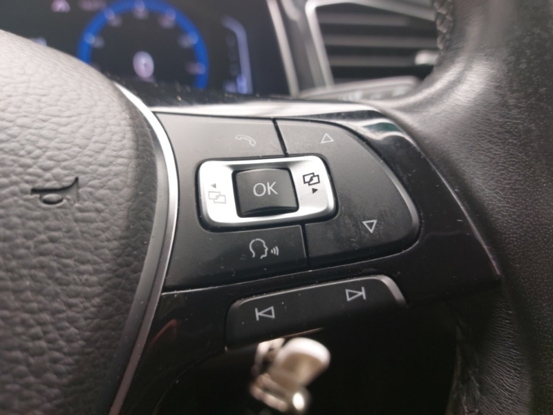 Used Volkswagen T-Roc 2018 for sale - 78126223: Photo 14