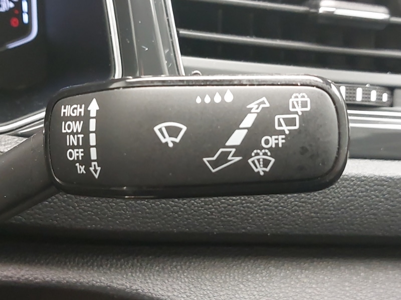 Used Volkswagen T-Roc 2018 for sale - 78126223: Photo 16