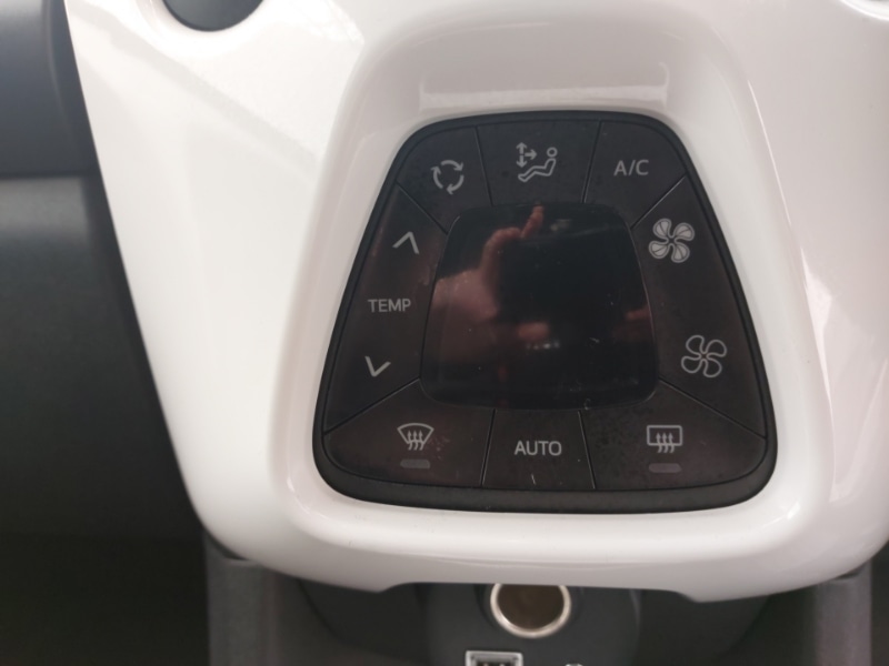 Used Toyota AYGO 2020 for sale - 77299442: Photo 16