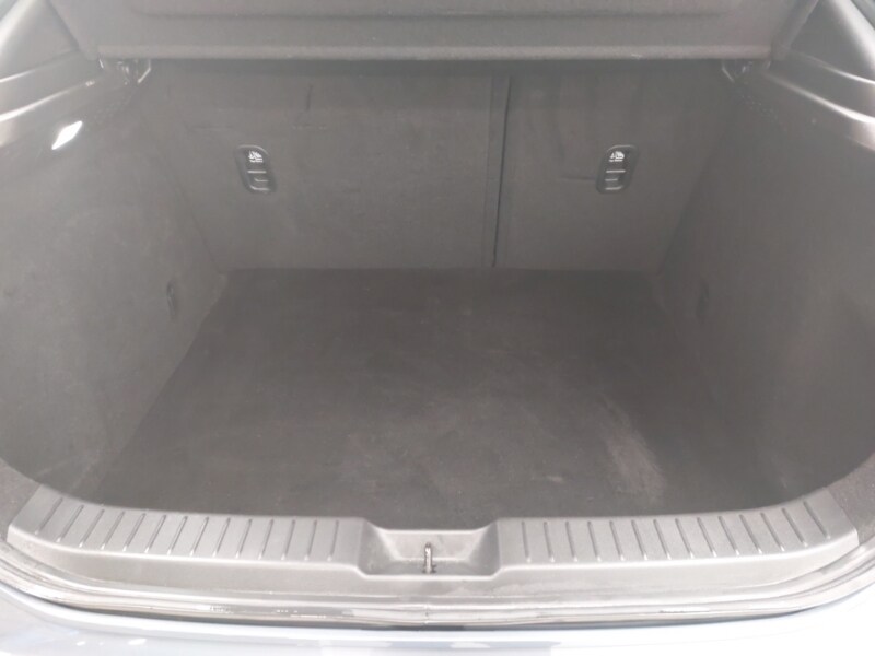 Used Mazda CX-30 2021 for sale - 76683631: Photo 8