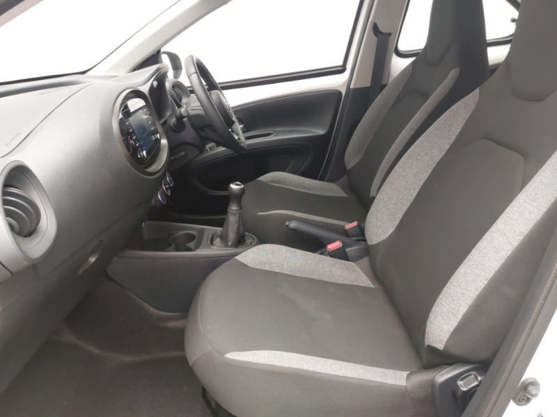 Used Toyota Aygo X 2022 for sale - 76478365: Photo 5