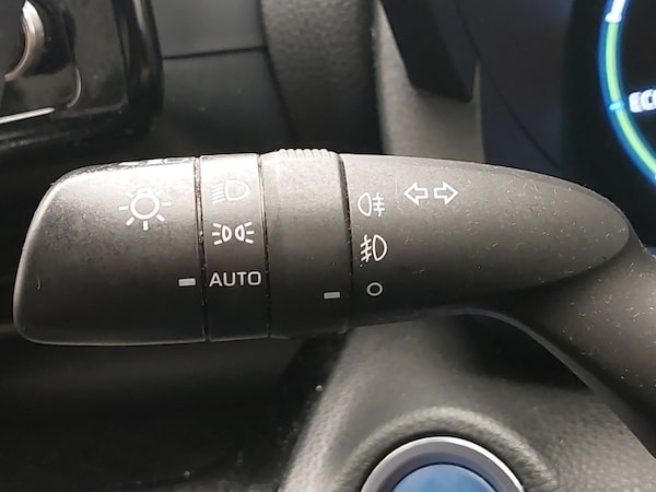 Used Toyota Yaris Cross 2022 for sale - 75617778: Photo 17