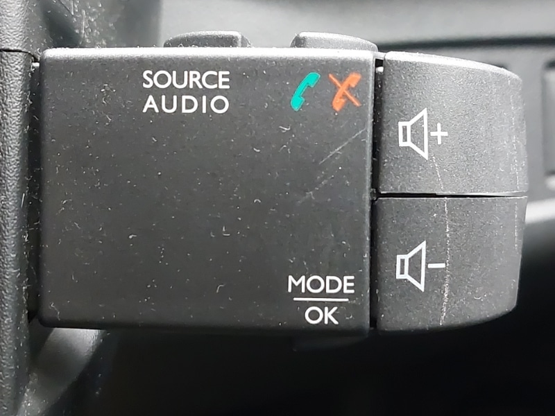 Used Renault Clio 2016 for sale - 76177922: Photo 15