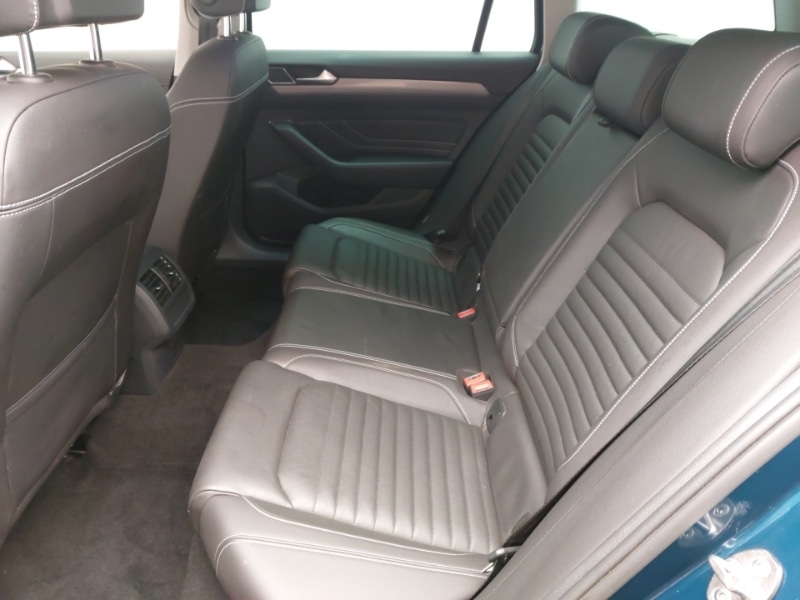 Used Volkswagen Passat 2022 for sale - 76502230: Photo 6