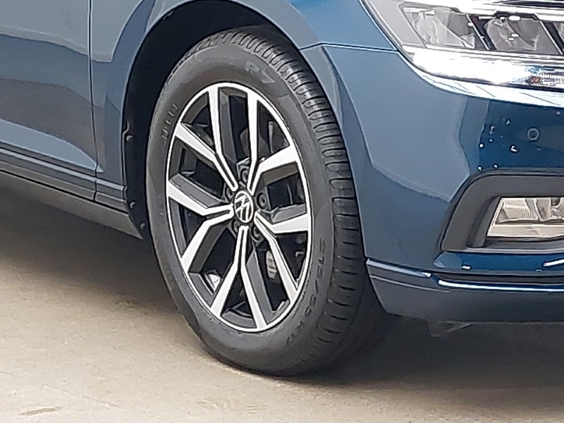 Used Volkswagen Passat 2022 for sale - 76502230: Photo 9