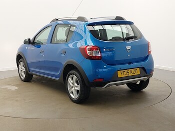 Used Dacia Sandero Stepway 2015 for sale - 77907481: Photo