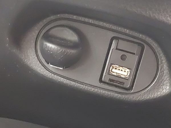 Used Toyota Yaris 2018 for sale - 76281904: Photo 14
