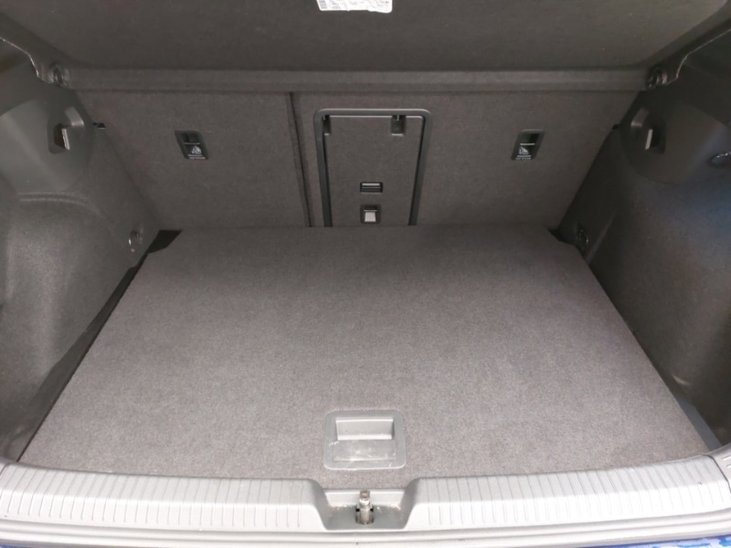 Used Volkswagen Golf 2024 for sale - 77108089: Photo 8