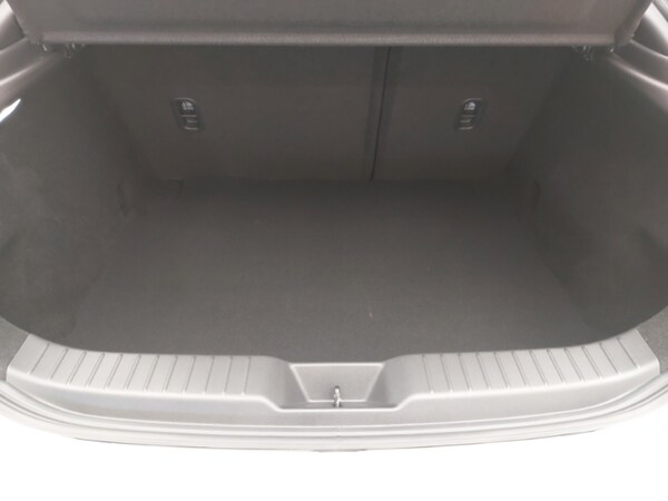 Used Mazda Mazda3 2025 for sale - 76233310: Photo 8