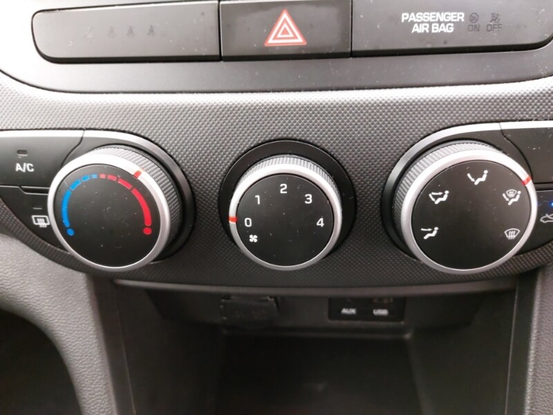 Used Hyundai i10 2019 for sale - 77964138: Photo 18