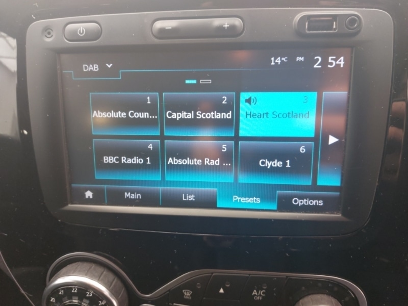 Used Renault Captur 2017 for sale - 77433426: Photo 11