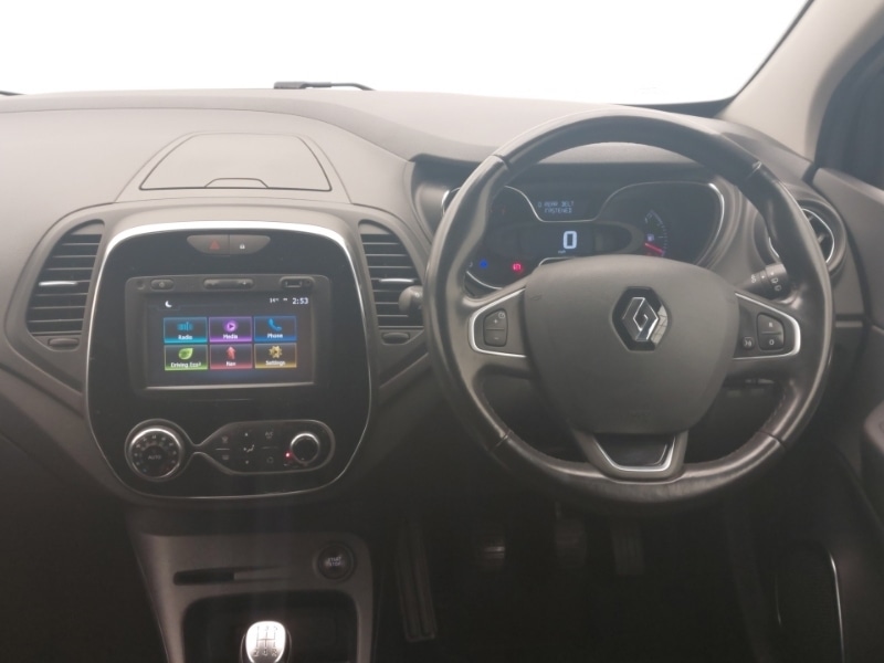 Used Renault Captur 2017 for sale - 77433426: Photo 2