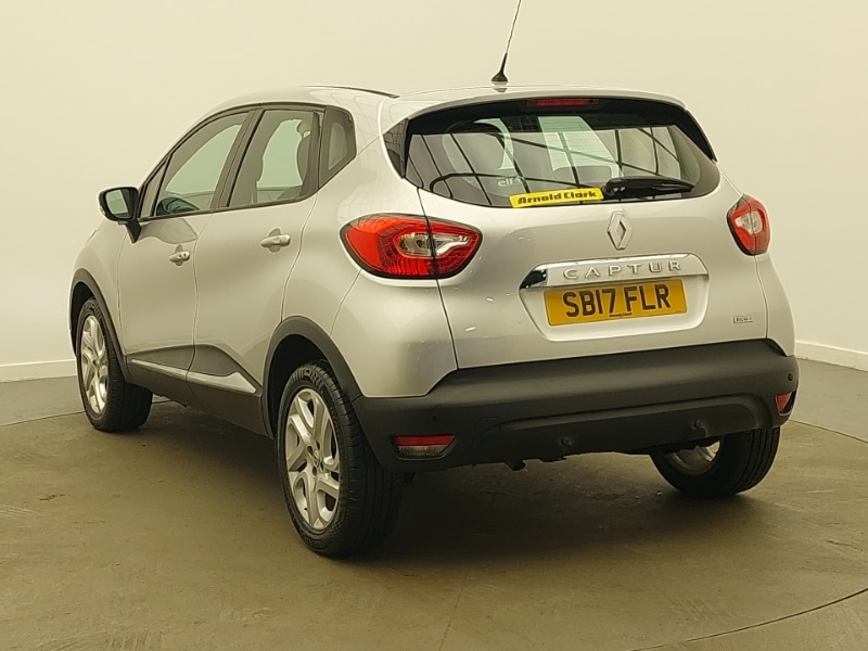 Used Renault Captur 2017 for sale - 77760931: Photo 3
