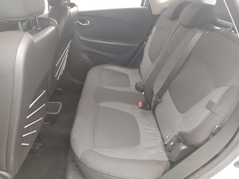 Used Renault Captur 2017 for sale - 77760931: Photo 6