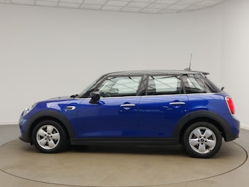 Used MINI Hatch 2019 for sale - 77333649: Photo