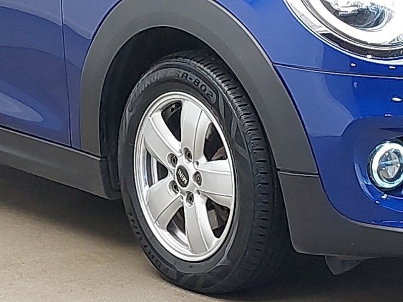 Used MINI Hatch 2019 for sale - 77333649: Photo 9