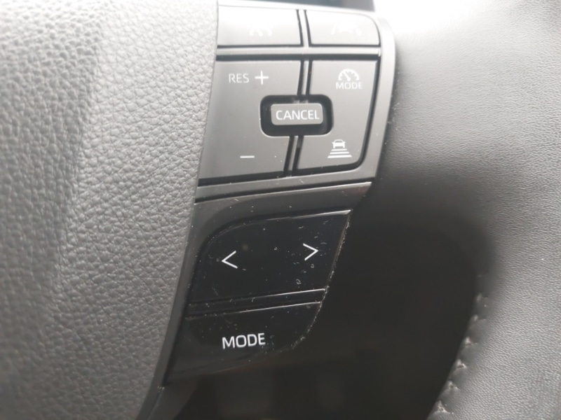 Used Toyota C-HR 2024 for sale - 76925070: Photo 13