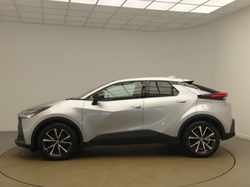 Used Toyota C-HR 2024 for sale - 76925070: Photo 4