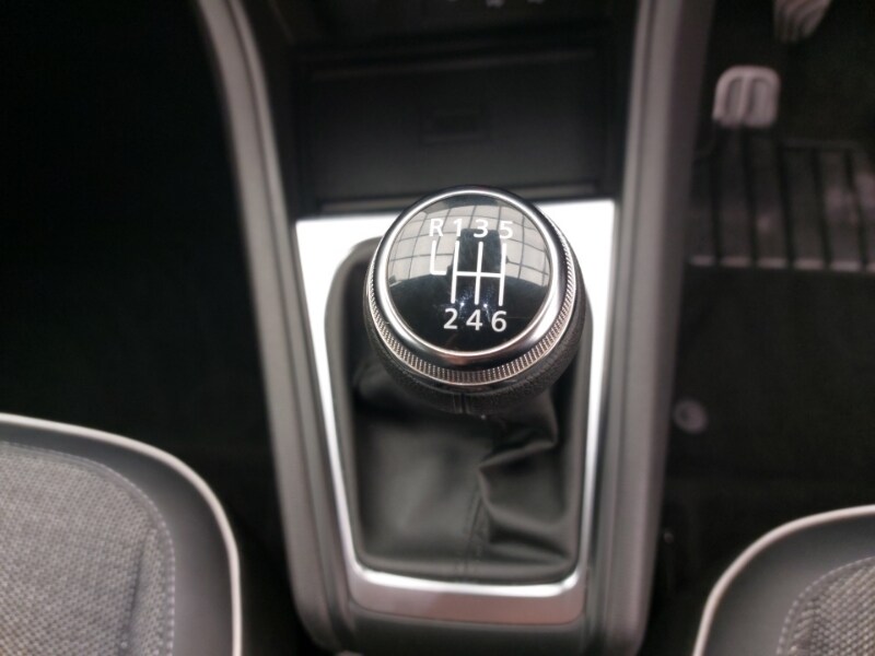 Used Renault Captur 2022 for sale - 77818472: Photo 17