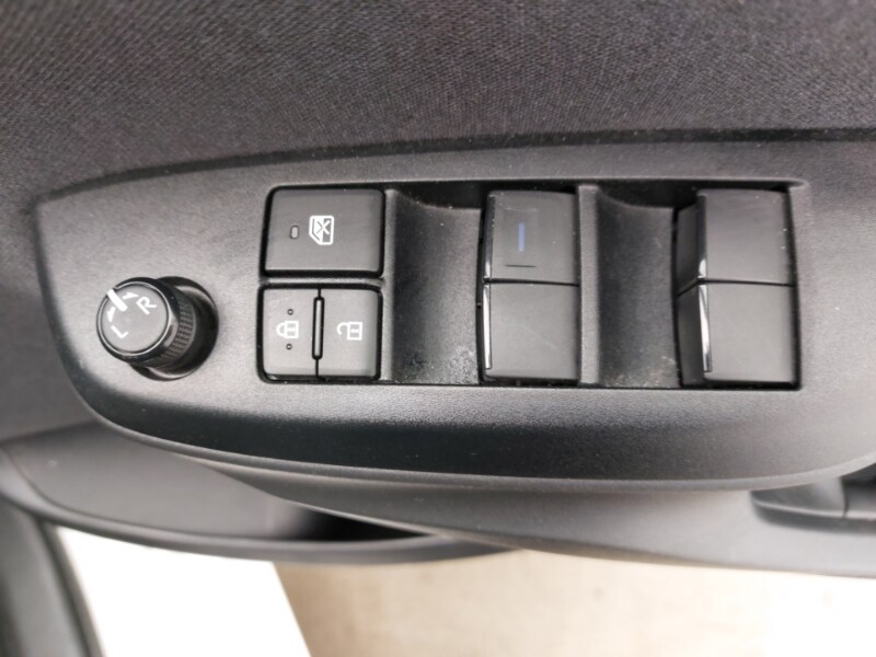 Used Mazda Mazda2 HYBRID 2023 for sale - 78013248: Photo 12