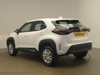 Used Toyota Yaris Cross 2023 for sale - 76078469: Photo 3