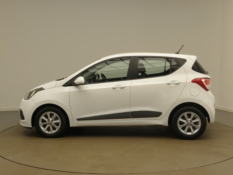 Used Hyundai i10 2016 for sale - 76695775: Photo 4