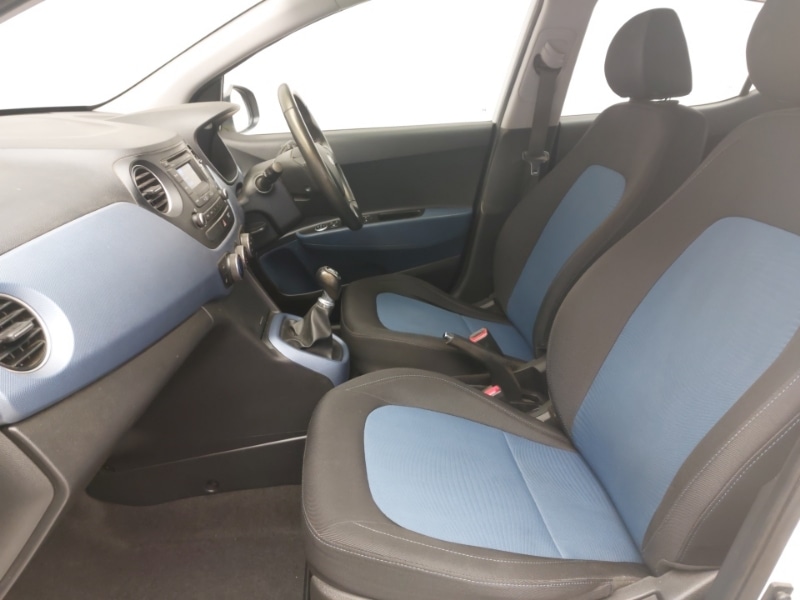 Used Hyundai i10 2016 for sale - 76695775: Photo 5