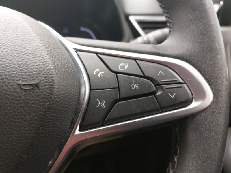 Used Renault Clio 2022 for sale - 76116400: Photo 14