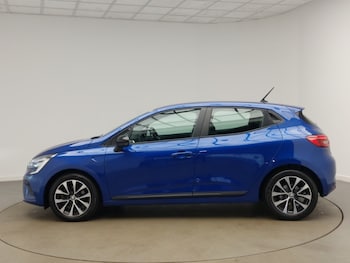 Used Renault Clio 2022 for sale - 76116400: Photo 4