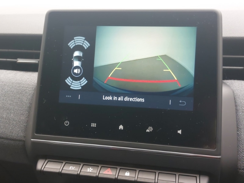 Used Renault Clio 2025 for sale - 76407961: Photo 19