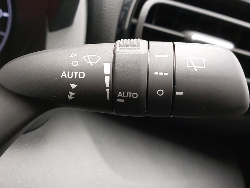 Used Mazda Mazda2 HYBRID 2025 for sale - 76427178: Photo 18