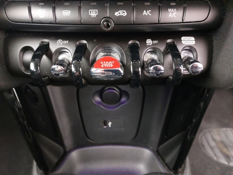 Used MINI Hatch 2018 for sale - 77651778: Photo 19