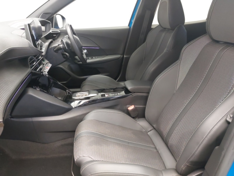 Used Peugeot 2008 2024 for sale - 76683595: Photo 5